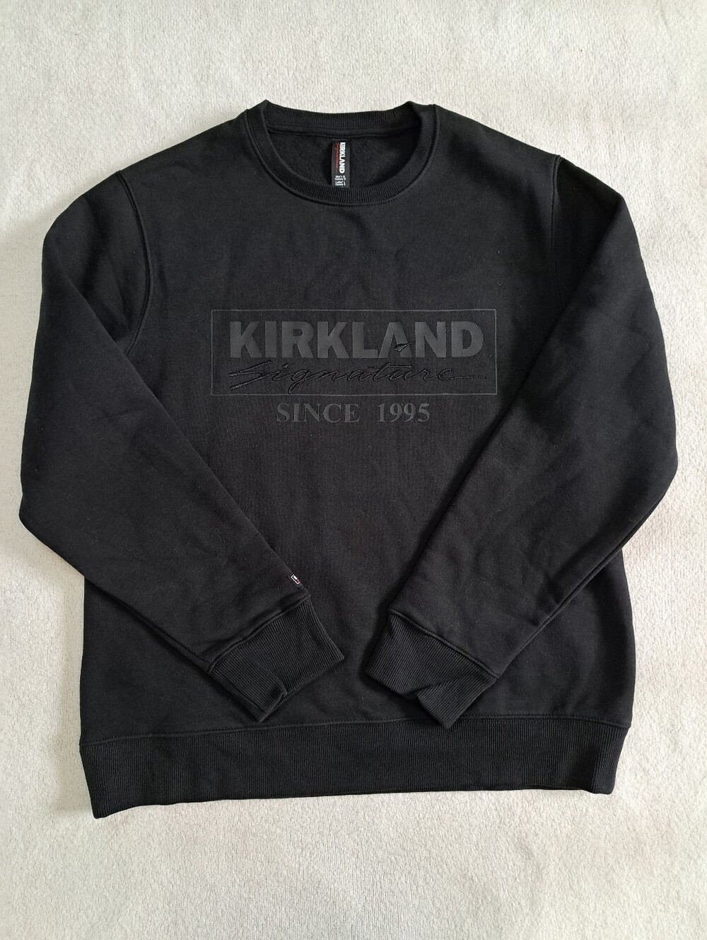 Kirkland Signature Black Crewneck Sweatshirt Unisex Casual Medium Large